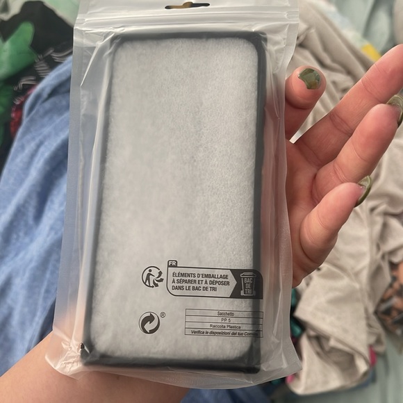 Phone case - Picture 3 of 3